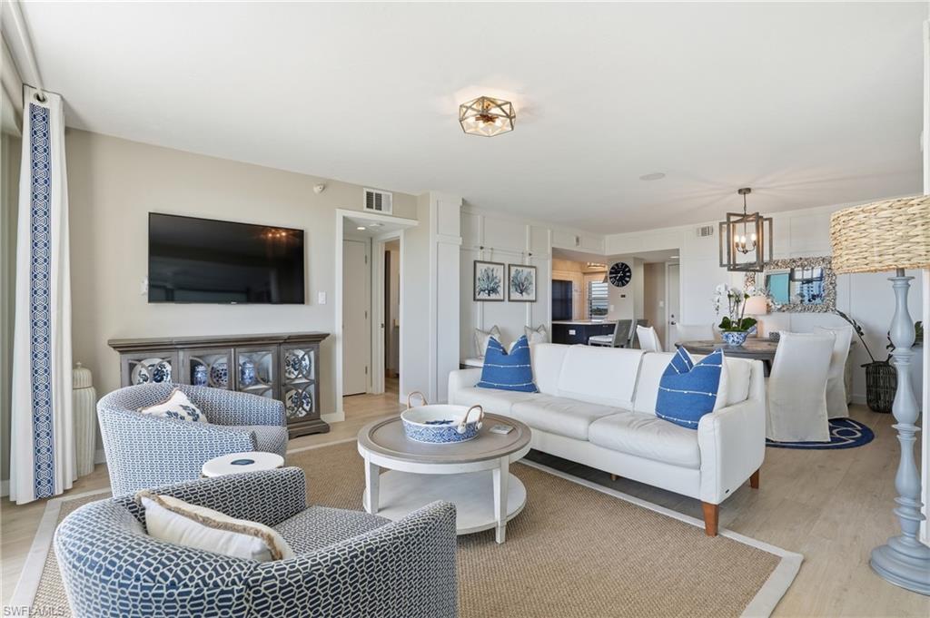 ST TROPEZ - Residential