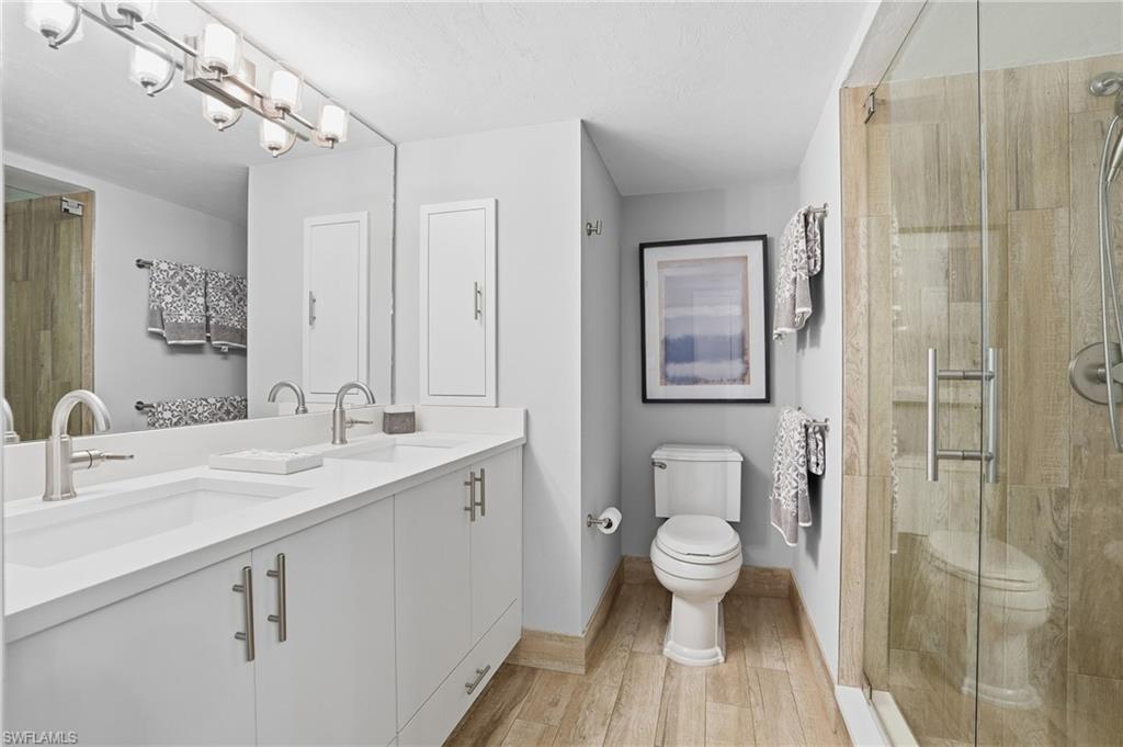 ST TROPEZ - Residential