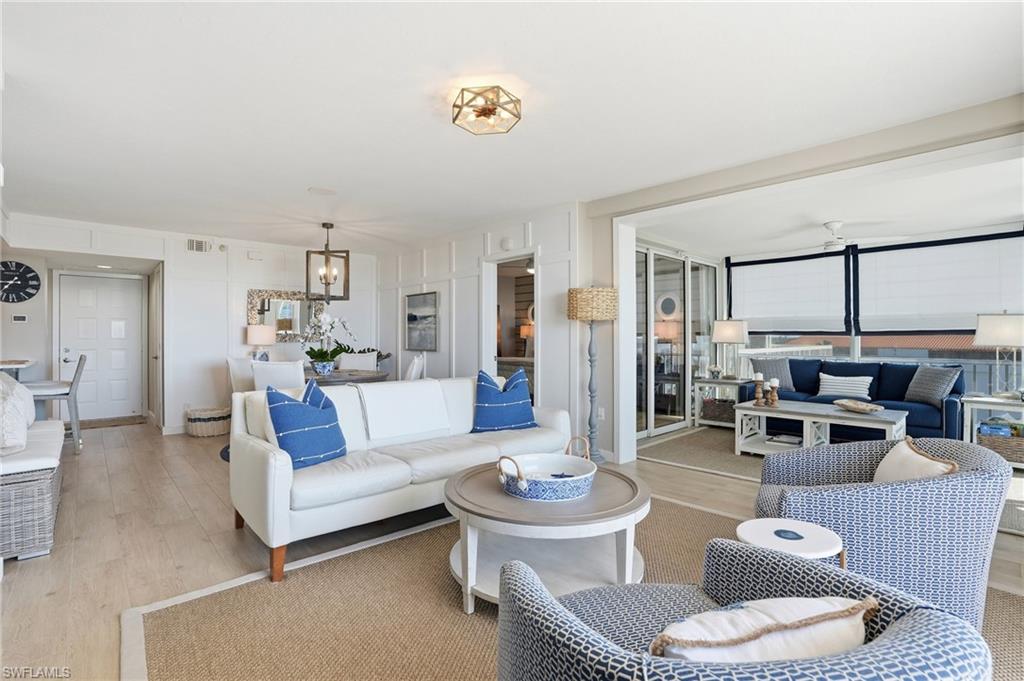 ST TROPEZ - Residential