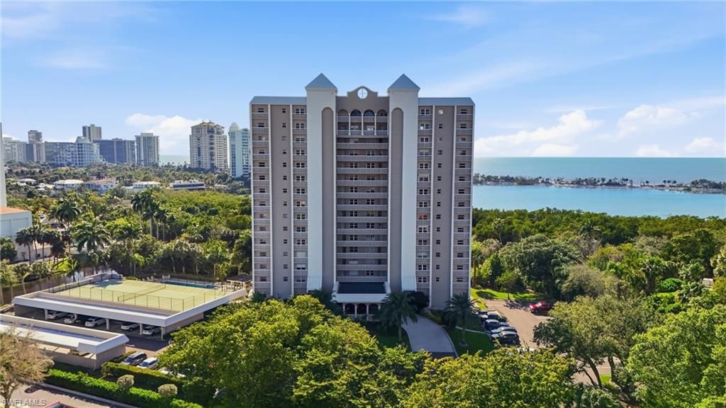 Photo of 5501 Heron Point DR #602, NAPLES, FL 34108 (MLS # 226006251)