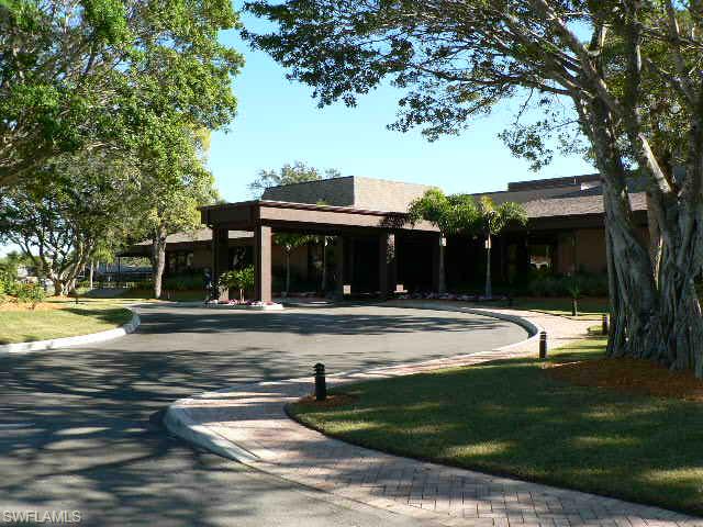 RIVERSIDE YACHT CLUB - Residential