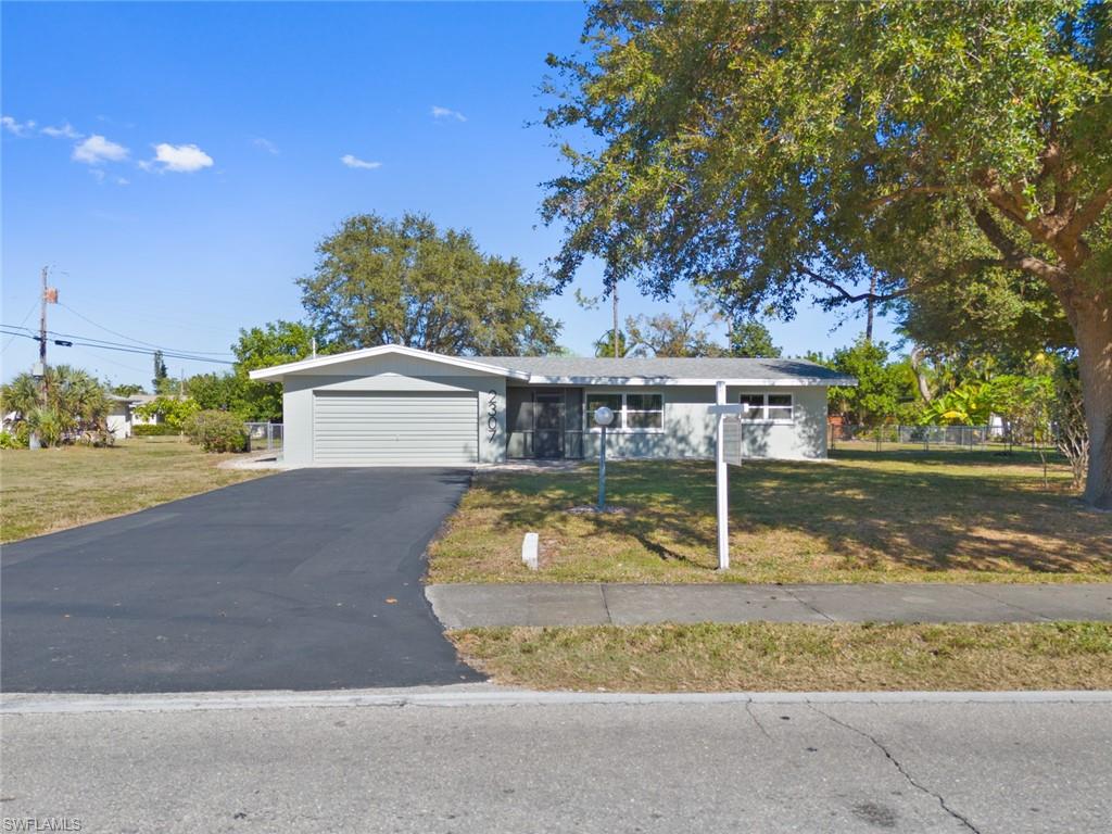 Fort Myers Villas - Residential