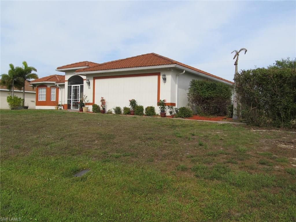 CAPE CORAL - Residential
