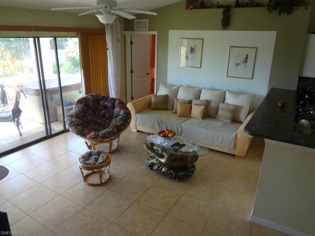 MIRROR LAKES - Residential