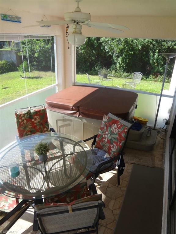 MIRROR LAKES - Residential