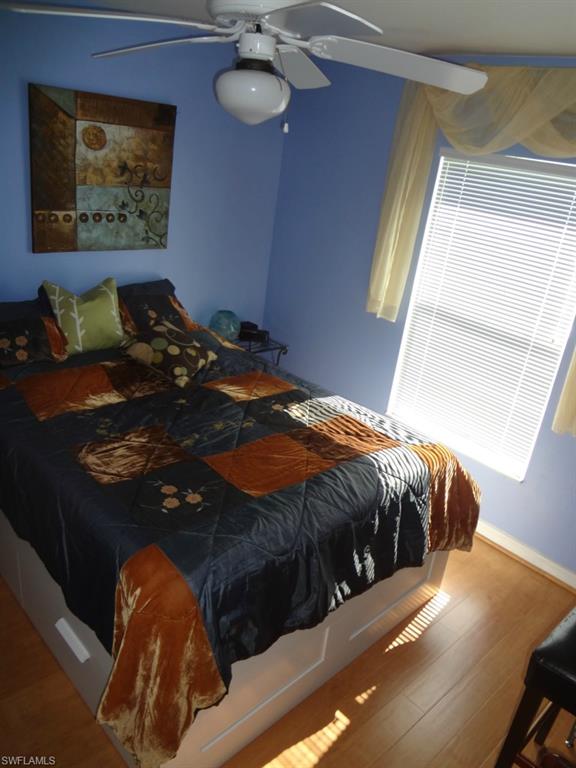 MIRROR LAKES - Residential