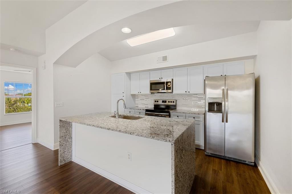 FAIRWAY PRESERVE - Residential