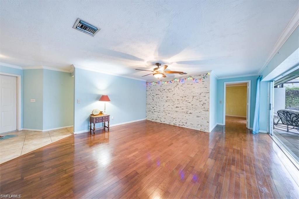 PINE HURST ESTATES - Residential