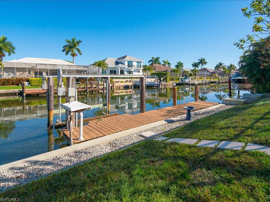 MARCO ISLAND - Residential