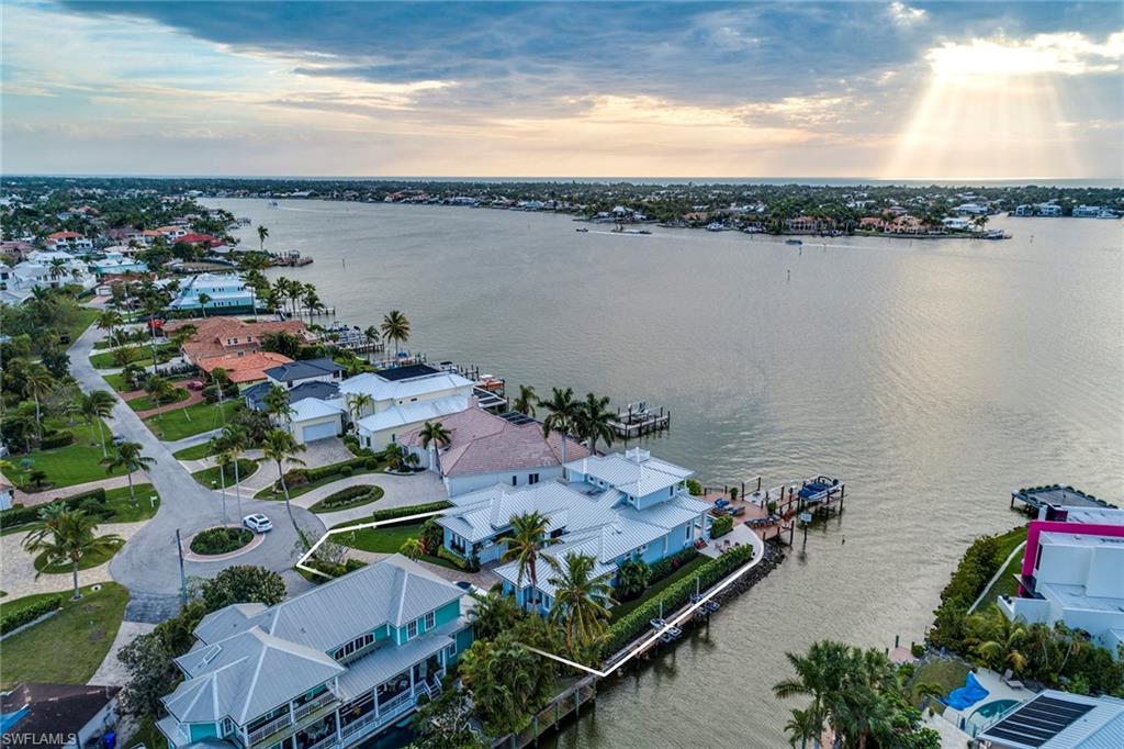 ROYAL HARBOR - Residential