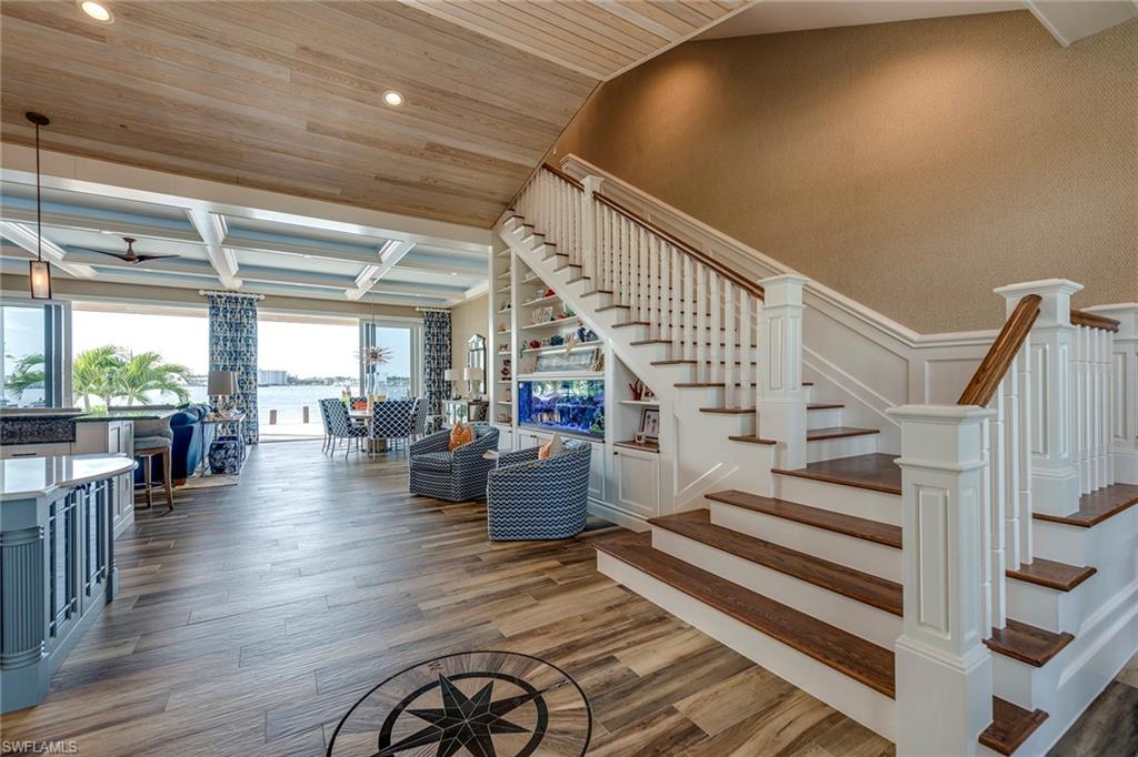 ROYAL HARBOR - Residential