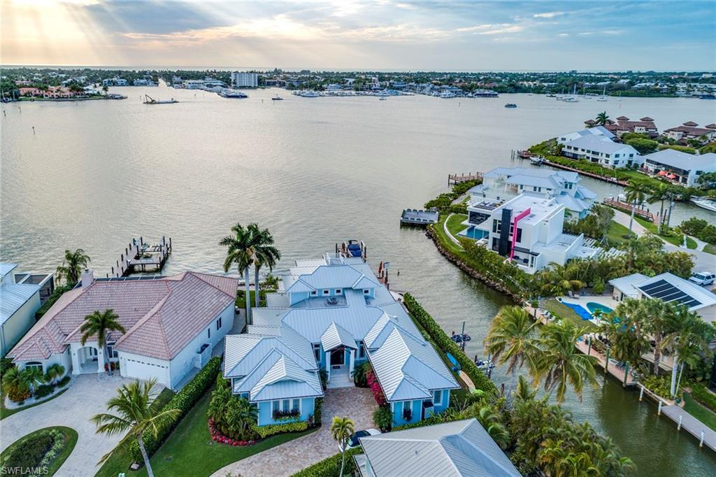 ROYAL HARBOR - Residential