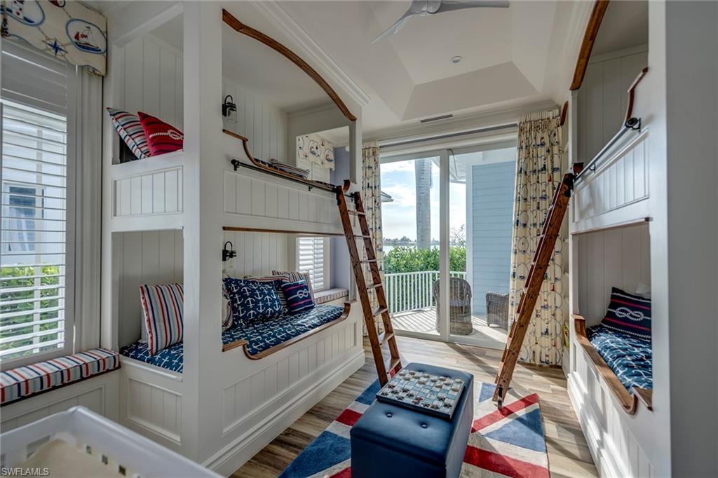 ROYAL HARBOR - Residential