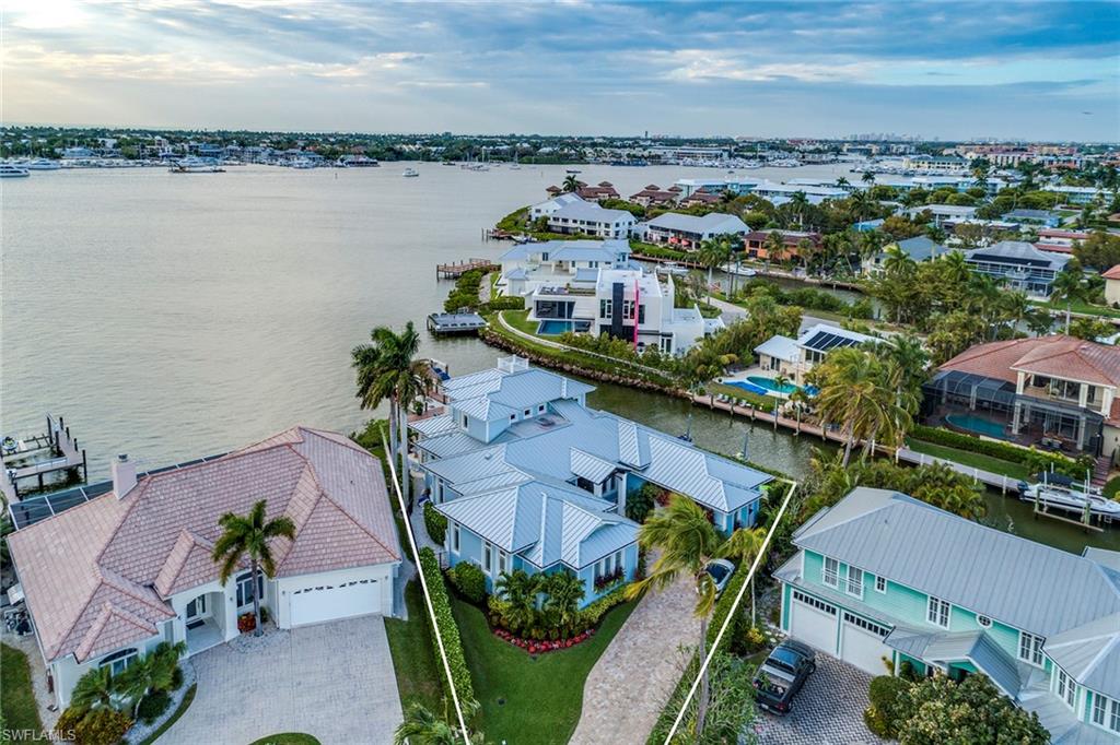 ROYAL HARBOR - Residential