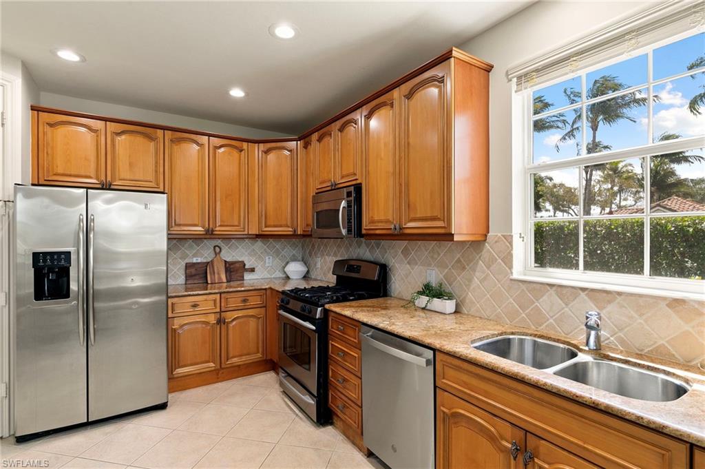 CHERRY OAKS - Residential