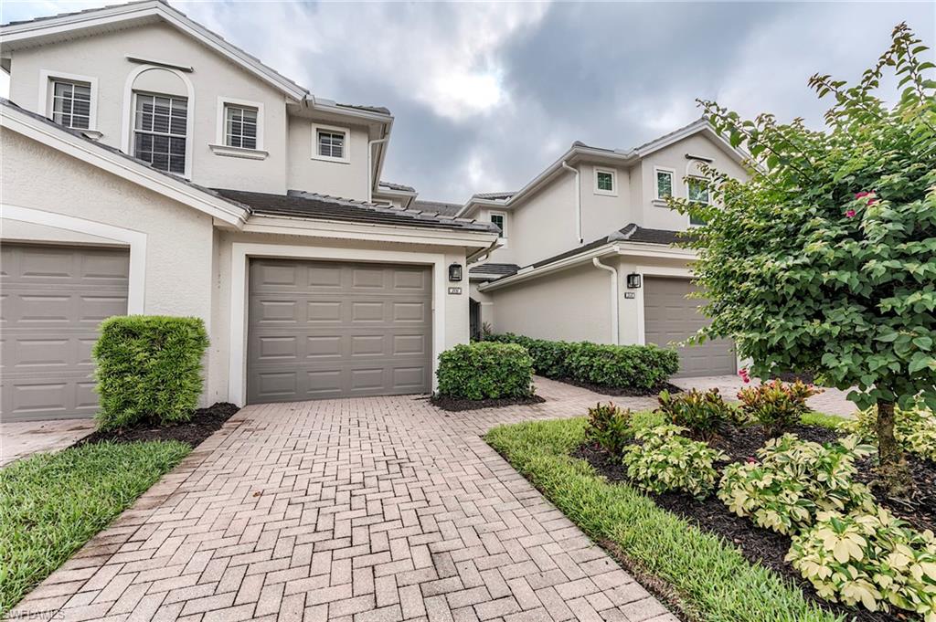 9111 Palmetto Ridge DR 201