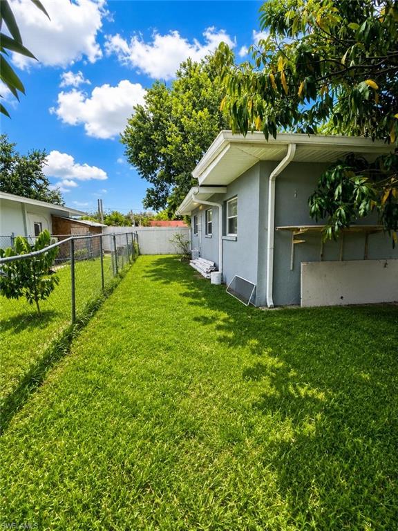 2124 41st TER SW