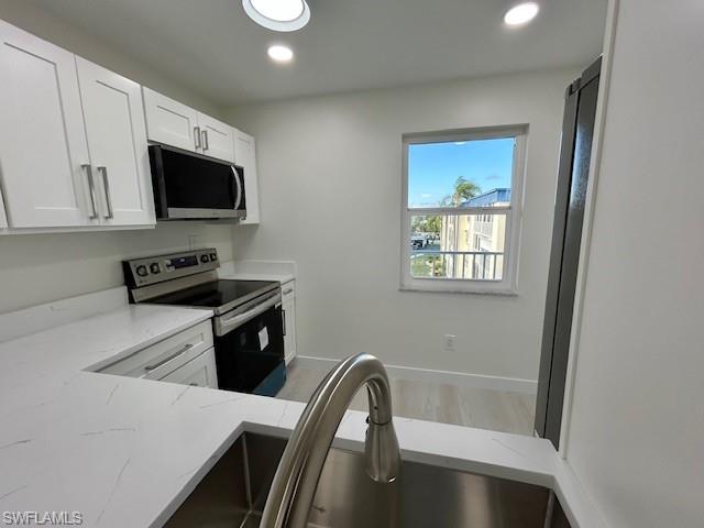 SEVEN LAKES - Residential