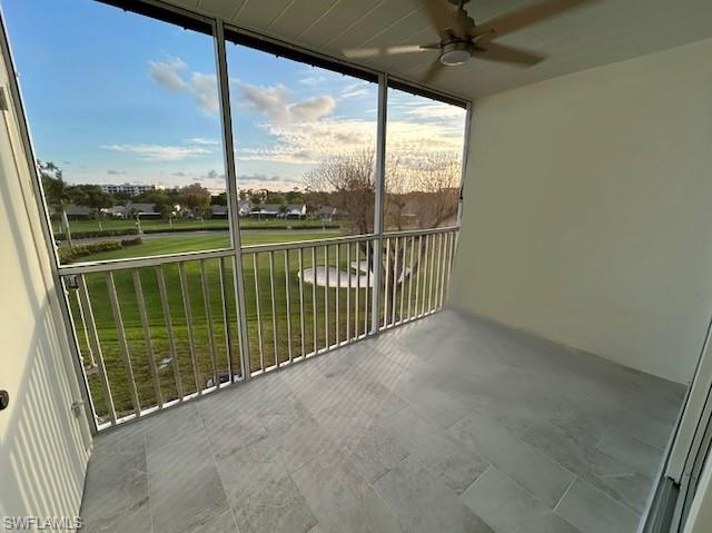 SEVEN LAKES - Residential