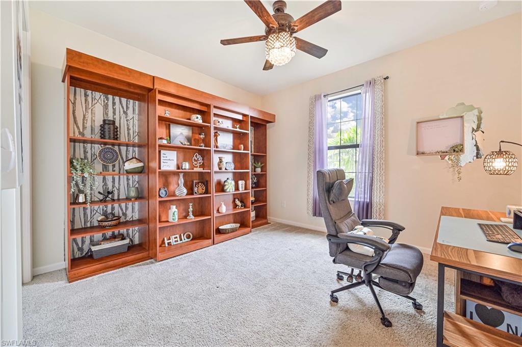 HAMPTON LAKES - Residential