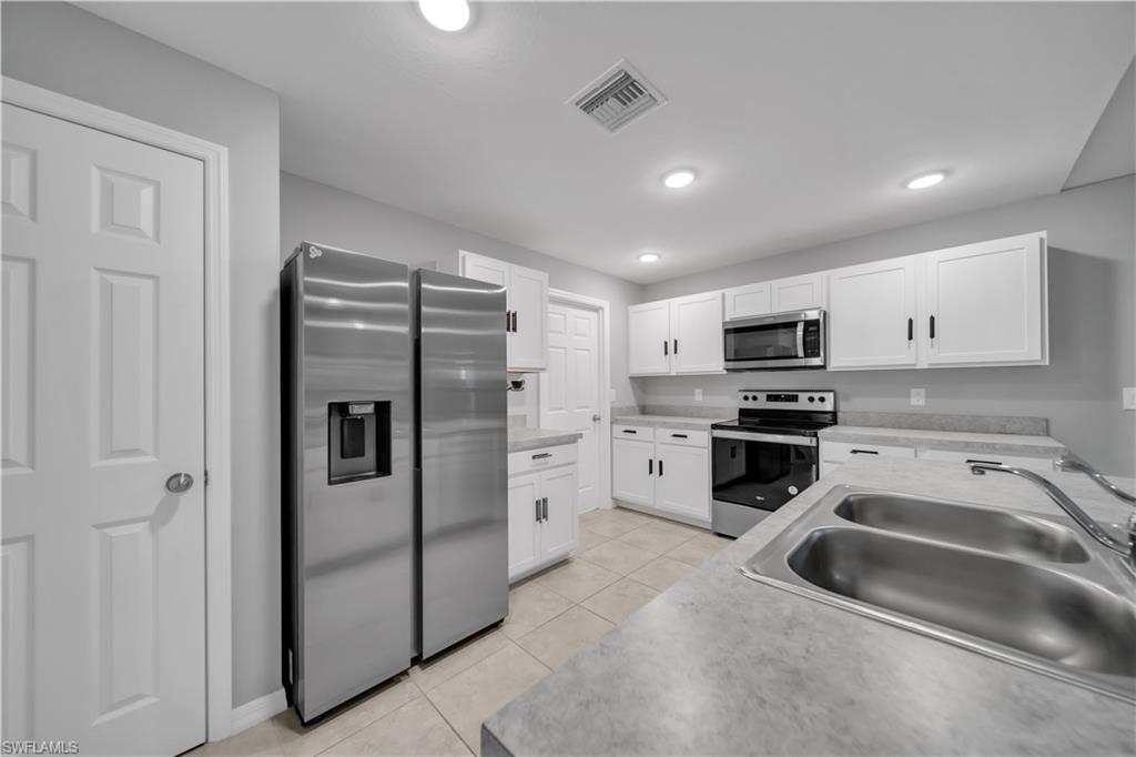 LEHIGH ACRES - Residential Lease