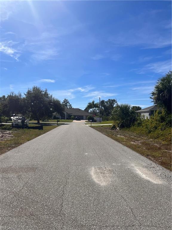 EAST ENGLEWOOD - Land