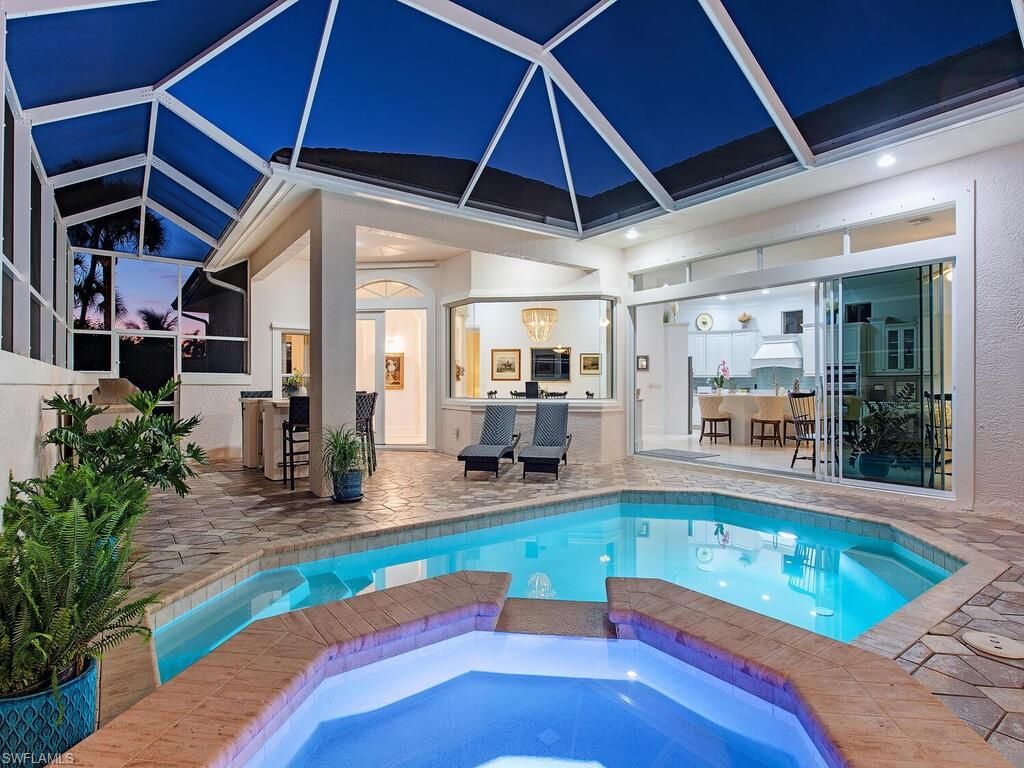 Photo of 2844 Coco Lakes DR, NAPLES, FL 34105 (MLS # 226015163)