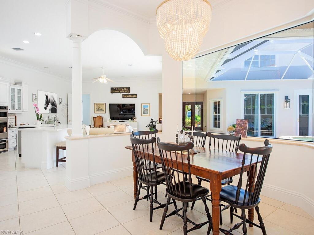 COCO LAKES - Residential