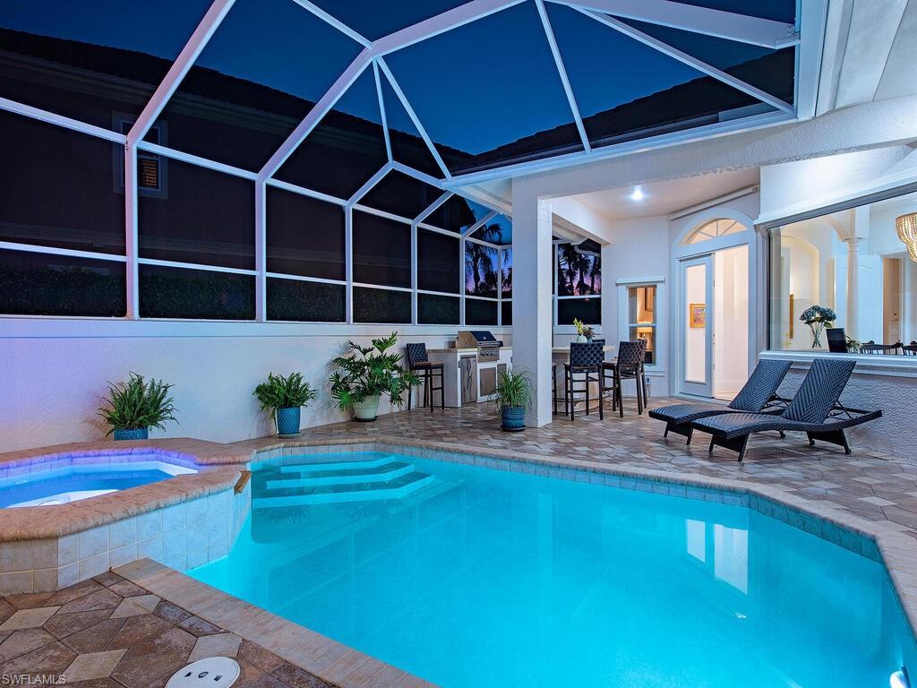 COCO LAKES - Residential