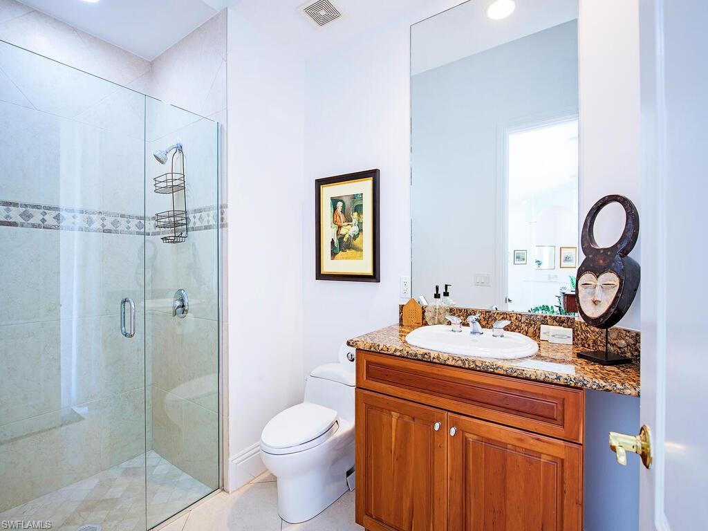 COCO LAKES - Residential