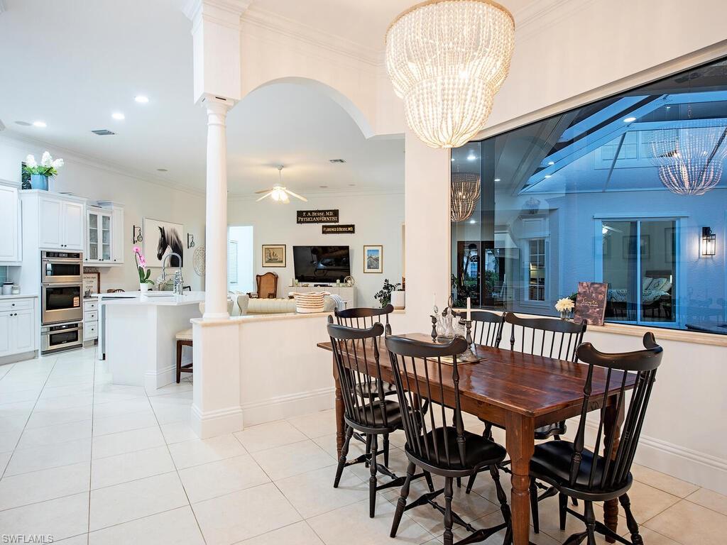 COCO LAKES - Residential