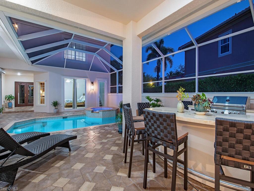 COCO LAKES - Residential