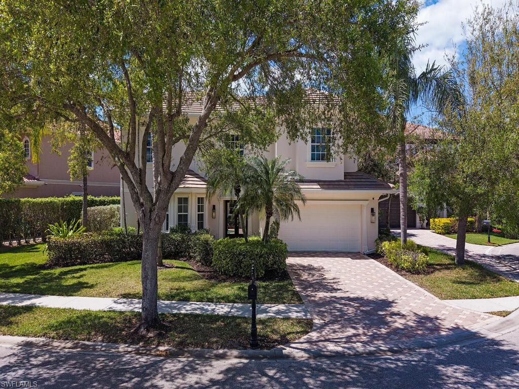 COCO LAKES - Residential