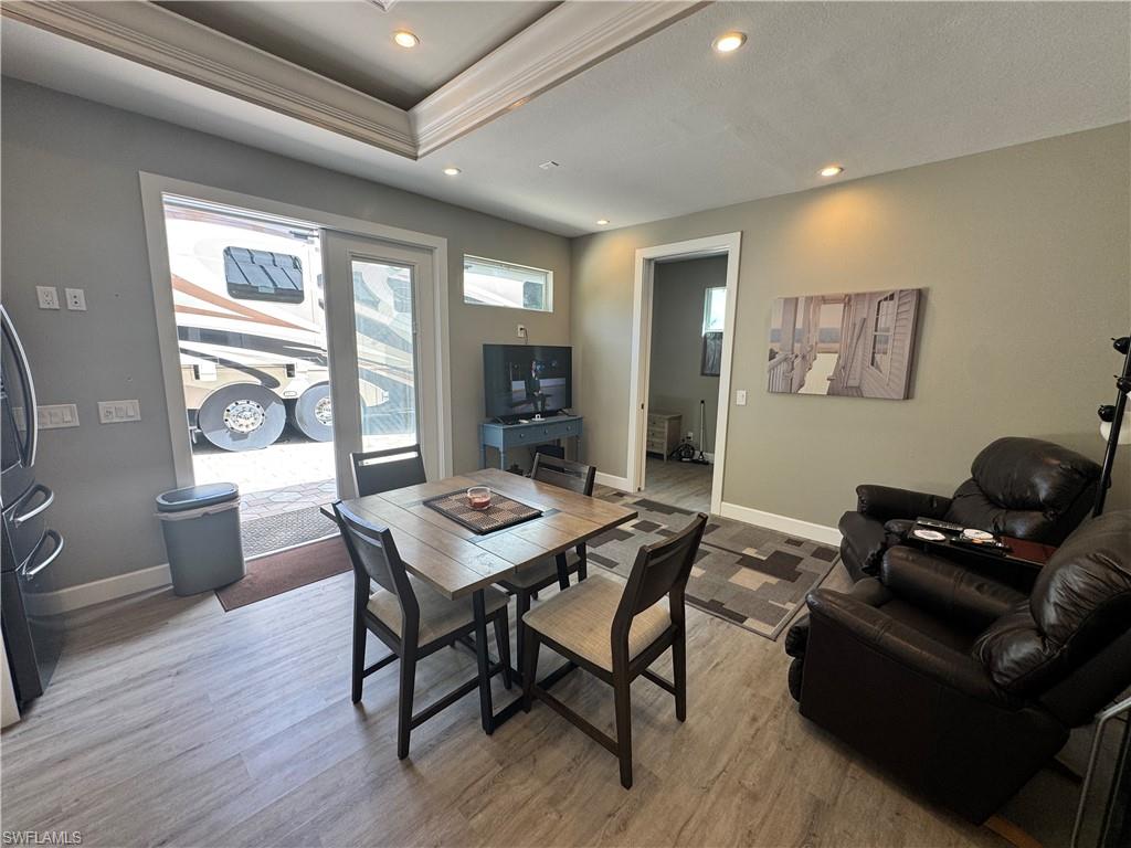 RIVERBEND MOTORCOACH RESORT - Land