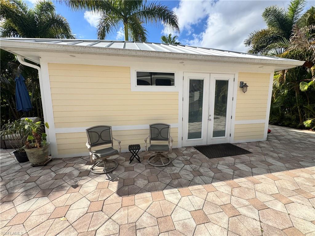 RIVERBEND MOTORCOACH RESORT - Land