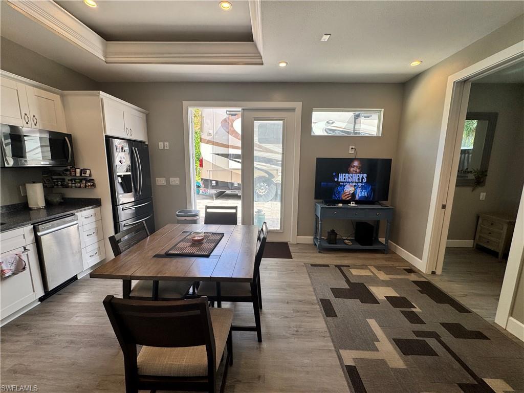 RIVERBEND MOTORCOACH RESORT - Land