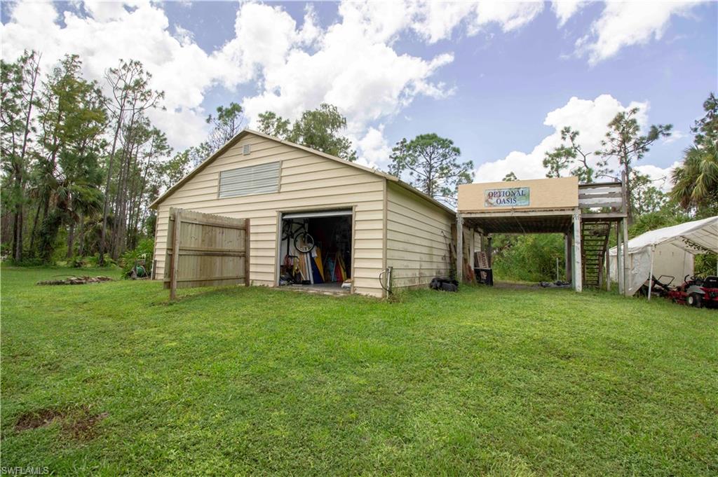 GOLDEN GATE ESTATES - Residential