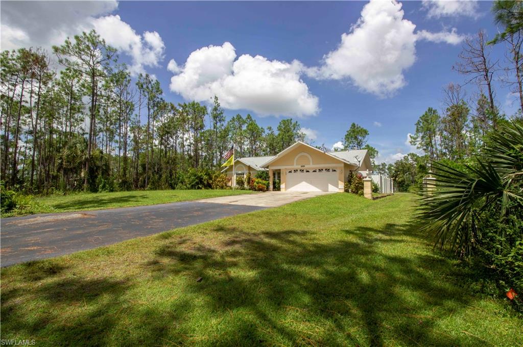 GOLDEN GATE ESTATES - Residential