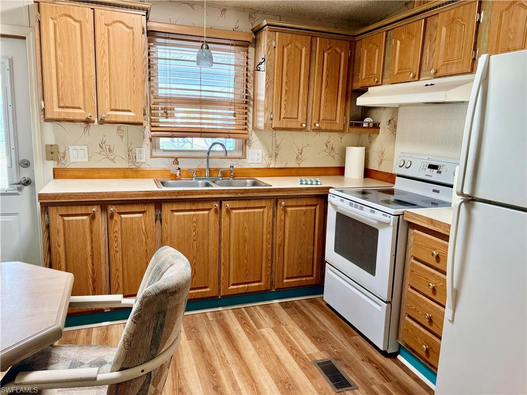 LAKE ARROWHEAD MOB VILLAGE - Residential