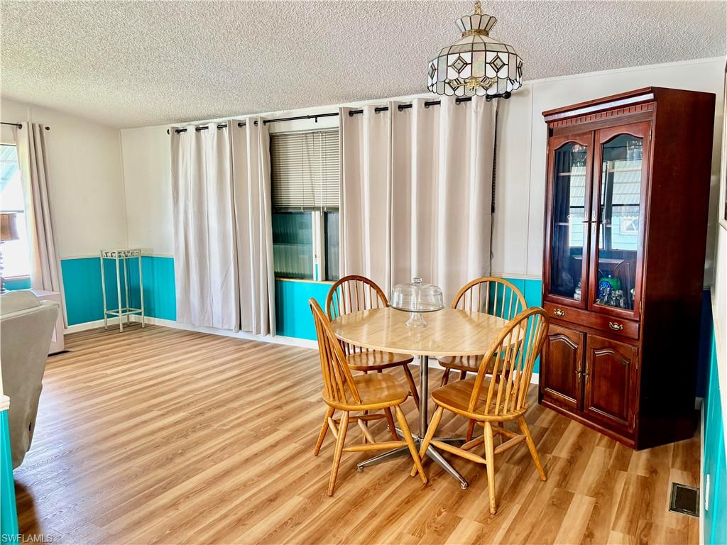 LAKE ARROWHEAD MOB VILLAGE - Residential