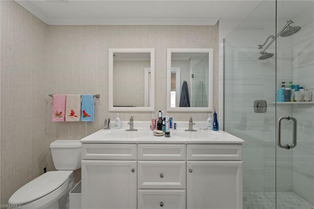 EMERALD WOODS - Residential