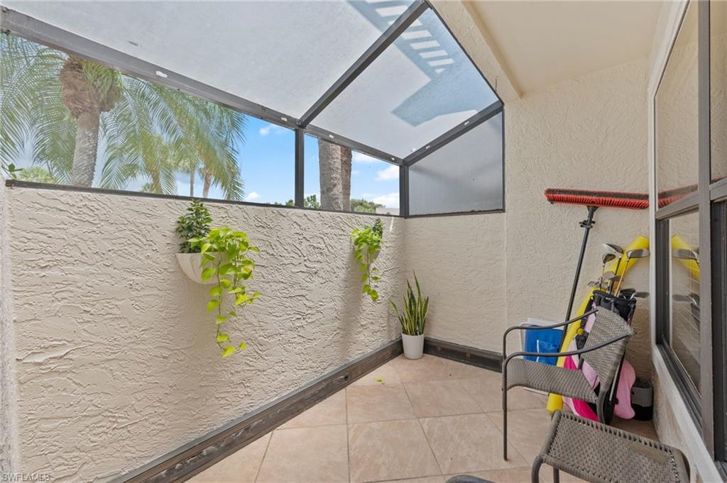 EMERALD WOODS - Residential