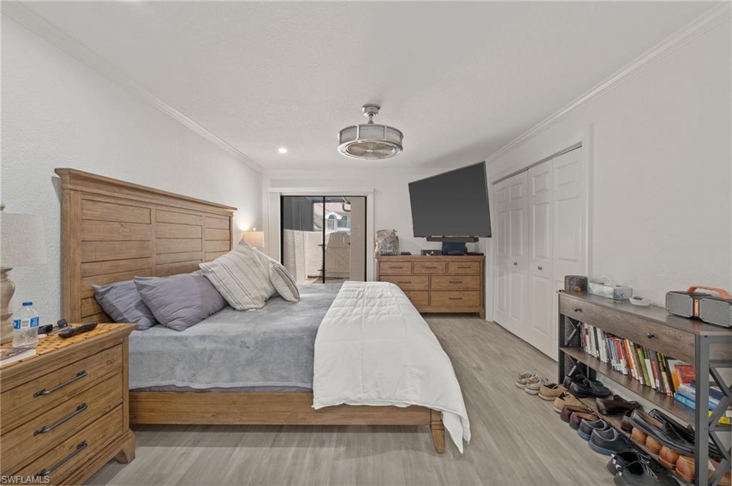 EMERALD WOODS - Residential