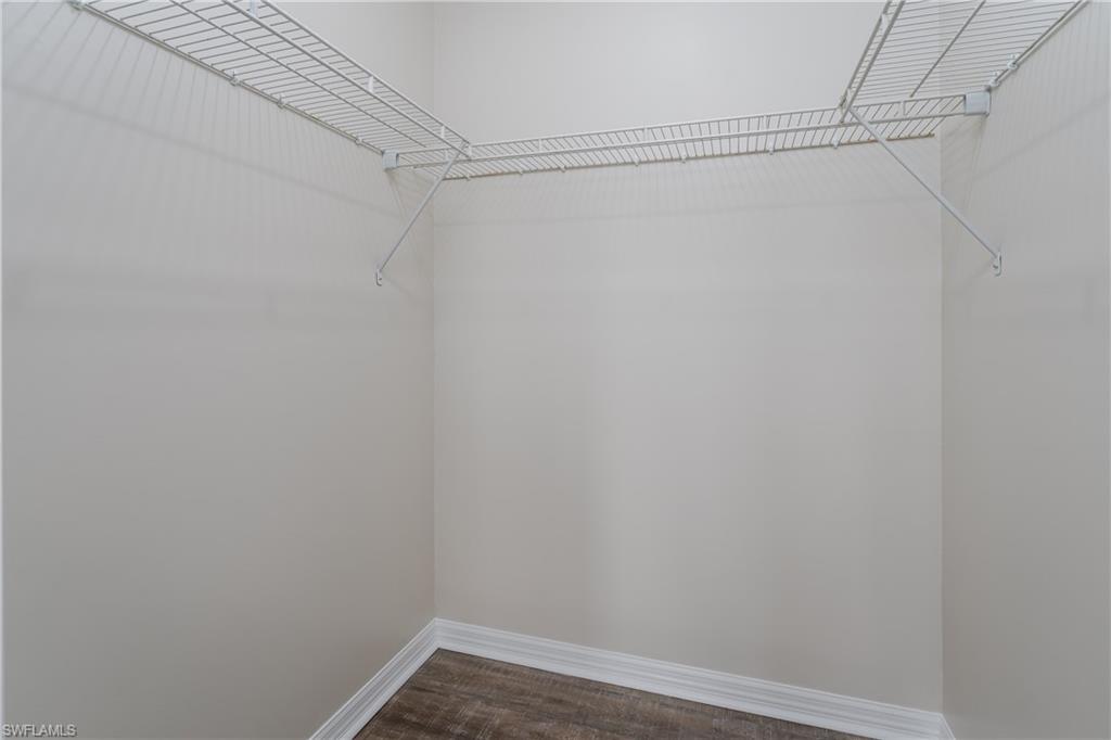 ROMAN PLAZA - Residential