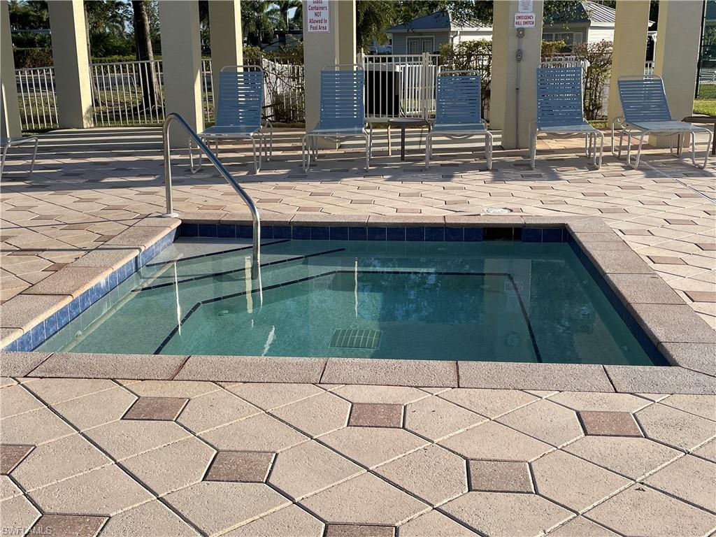 CYPRESS WOODS RV RESORT - Land