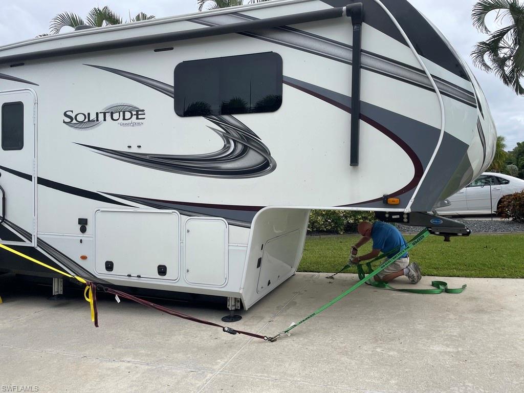 CYPRESS WOODS RV RESORT - Land