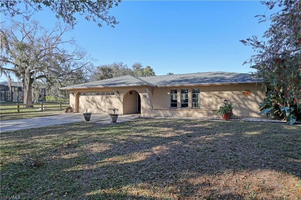 RIVER VIEW VILLAS - Residential