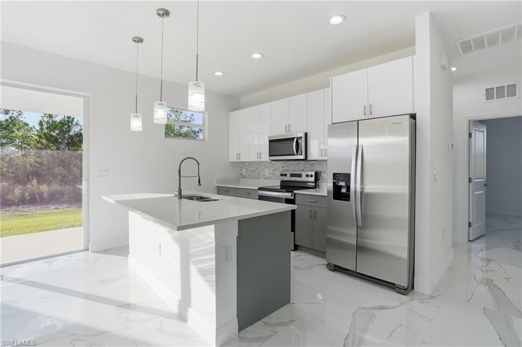 LEHIGH ACRES - Residential