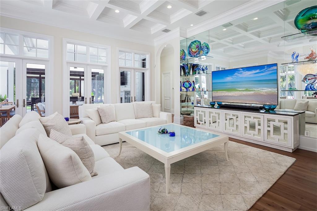 QUAIL WEST - Residential