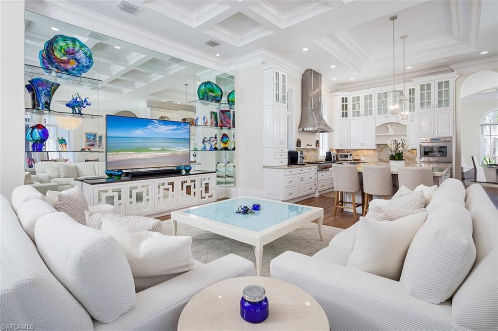 QUAIL WEST - Residential